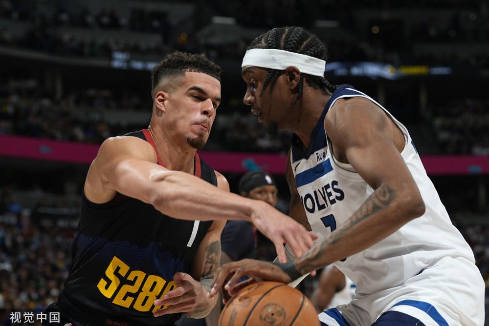 竞技场上 竞技场上