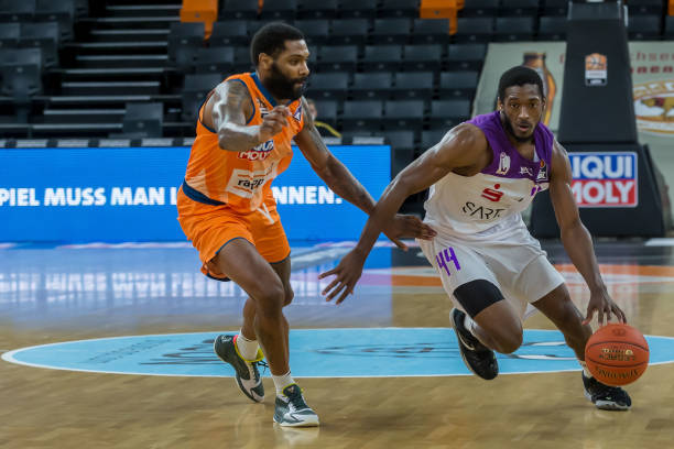 周琦赴美专 周琦赴美专