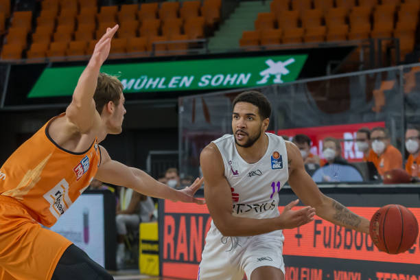 业球员行为 业球员行为